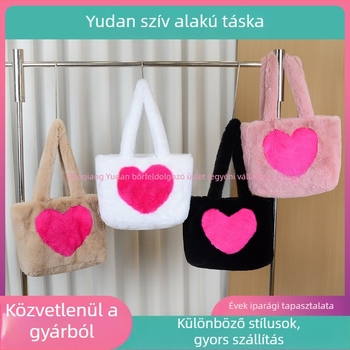 Női plüss clutch szív alakú, koreai stílus, keresztpántos, nagy kapacitású