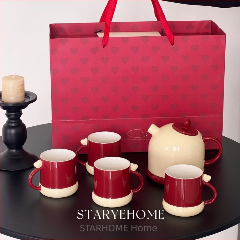 Starye Starry Home Szív alakú porcelán teáskészlet ajándékdoboztban, 4 személyre, 780 ml