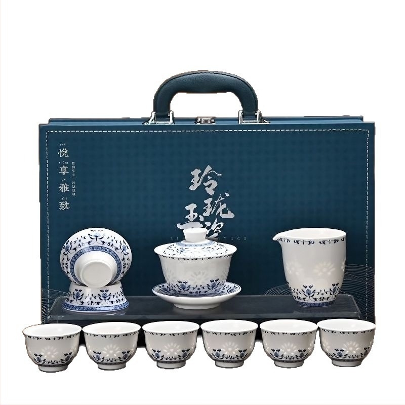 Kék-fehér porcelán teás készlet, kiváló minőségű fehér jade porcelán, aláglazúros mintával, ajándékdoboza, testreszabható, 6 főre, Új kínai stílus.
