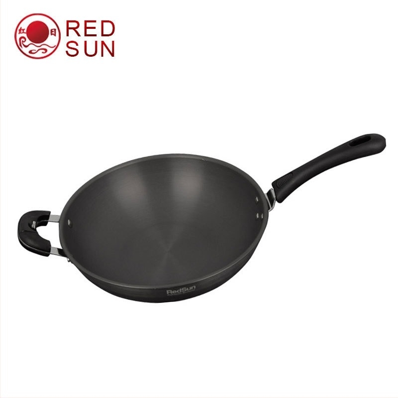 Red Sun keményen anodizált mangán-titán ötvözetű wok kettős alappal, tapadásmentes