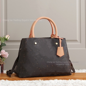 Nagy kapacitású tote táska, női táska széles vállpánttal, crossbody, utcai stílus, nyár 2025