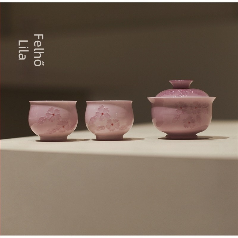 Yunxia Purple – Tradicionális kínai színvilágú teáskészlet gaiwannel és teáskannával – lila kerámia