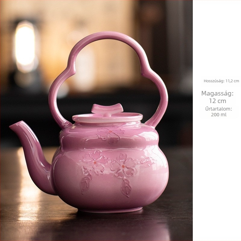 Yunxia Purple – Tradicionális kínai színvilágú teáskészlet gaiwannel és teáskannával – lila kerámia