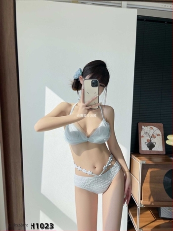 Női két részes szexi bikini push-up párnázással, karcsúsító fazon, strandról, medencéről, tengerparti nyaraláshoz és termálfürdőkhöz