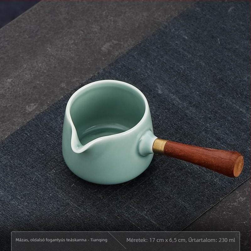 Fehér porcelánból készült teáskészlet kiegyenlítő pohárral a hagyományos kínai tea ceremóniához, 230 ml