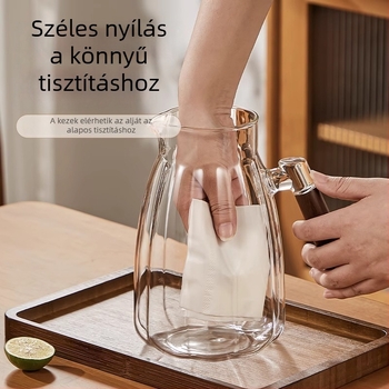 Nagy kapacitású boroszilikát üveg teához és hideg vízhez, hőálló