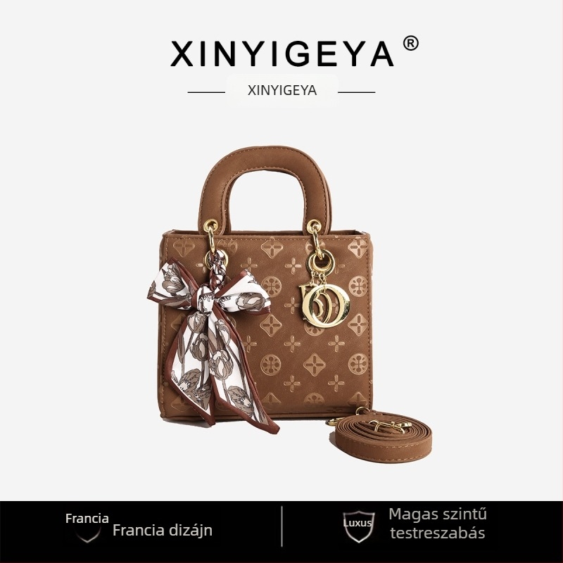 Diana mintás női táska, váll- és crossbody kivitel PU bőrrel, dombornyomott textúrával, közepes méret, poliészter bélés, cipzáras nyitás, zsebek a telefonhoz és személyi igazolványhoz