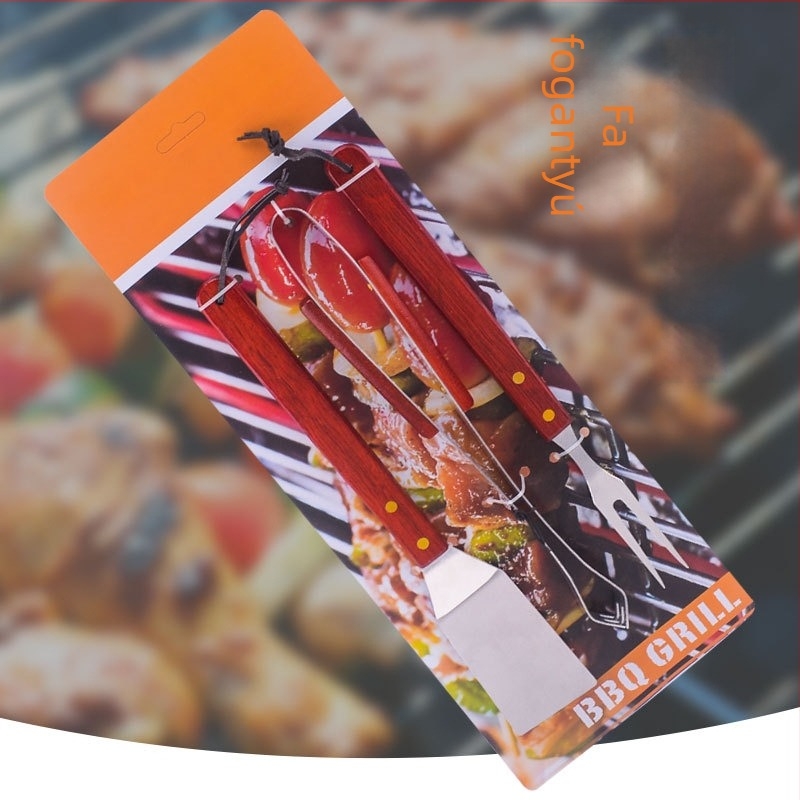 Fa nyelű rozsdamentes acél grillszerszámok, 3 darabos készlet: villa, spatula és klipsz