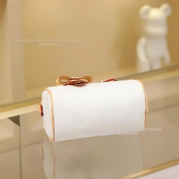 Takashi Murakami x nanoSPEEDY: Fehér tri-színű párnatáska vállon vagy crossbody