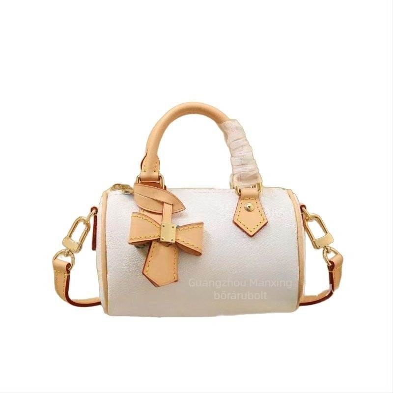Takashi Murakami x nanoSPEEDY: Fehér tri-színű párnatáska vállon vagy crossbody