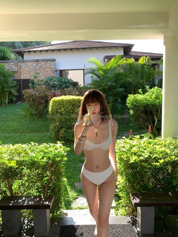 Új push-up bikini merevítővel, egyszínű, két részes