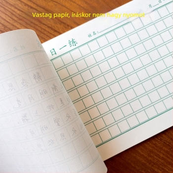 Kemény tollkaligráfiához írásgyakorló lap, kockás kis notesz, általános iskolások számára