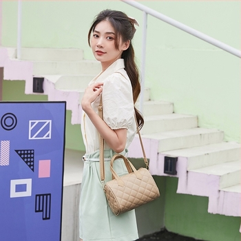 Női párna alakú, gyémánt mintás steppelt hímzett táska, egyszínű, mindennapi crossbody