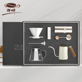 Kézi kávédaráló és pour-over kancsó készlet ajándékdobozban
