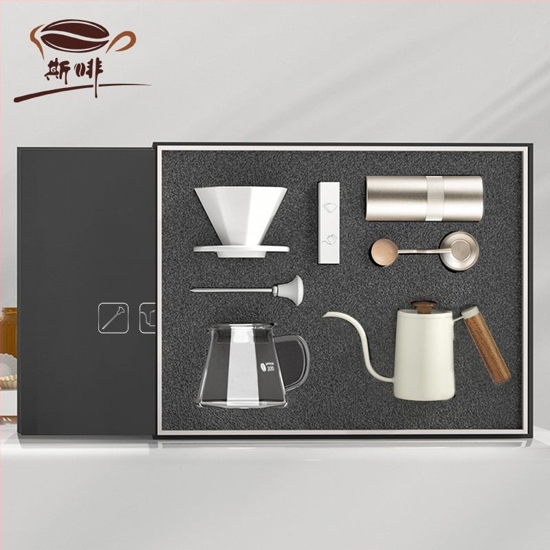 Kézi kávédaráló és pour-over kancsó készlet ajándékdobozban