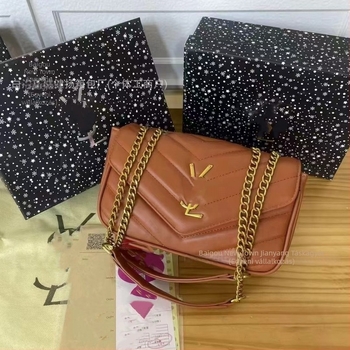Női láncos válltáska, 2025-ös új modell Koreai stílusban — hímzett gyémántmintás quiltelt válltáska, sokoldalú, elegáns, vállon vagy crossbody