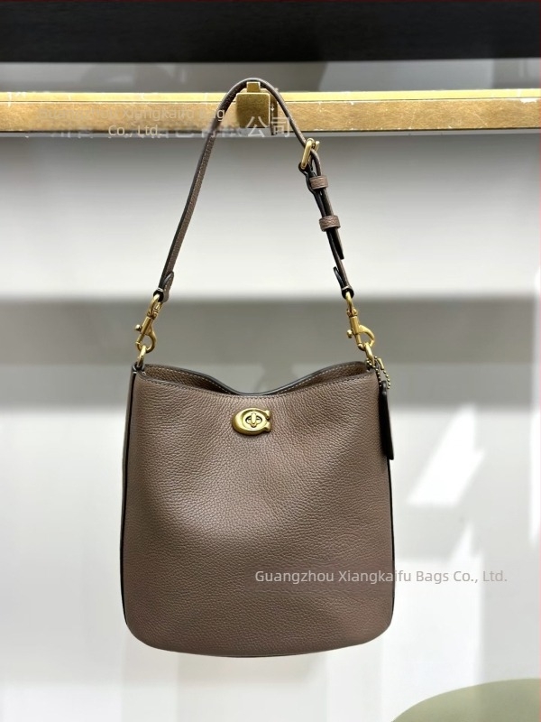 Koujia Willow19 női bucket táska mindennapi használatra, klasszikus monogrammal, sokoldalú viselet váll-on vagy keresztben