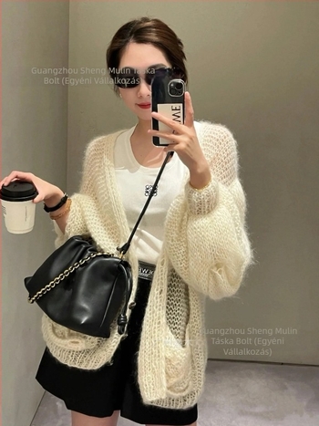 Valódi báránybőrből készült felhő alakú kézitáska húzózsinórral és lánccal, redőzött textúrával, kézben, vállon vagy crossbody viselhető nők számára
