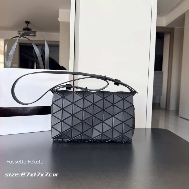 Fossettle Nagy Retro Flip-Top Messenger Táska, Női