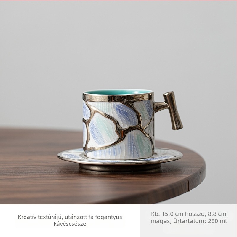 Európai stílusú kerámia kávéscsésze és alátét készlet latte art