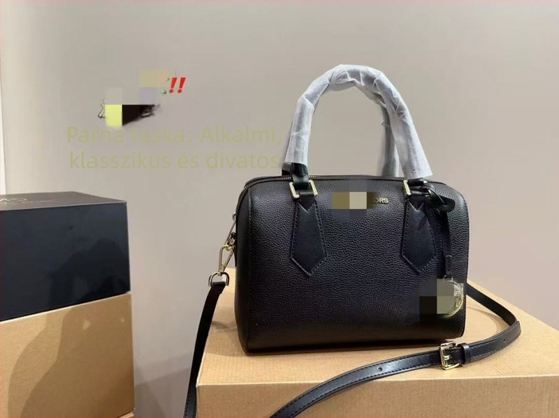 Boston Pillow táska virágos mintával és széles szivárványos vállpánttal nőknek — kézben, vállon vagy crossbody