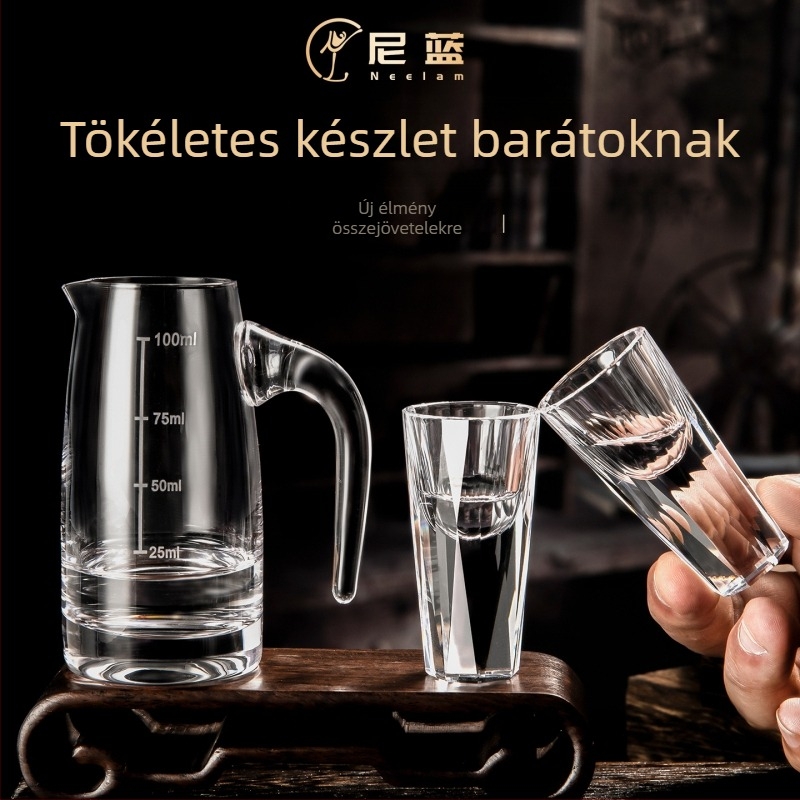 Kristály italos pohárkészlet decanterrel és 10 ml-es mini poharakkal – otthoni bár ajándékdoboz