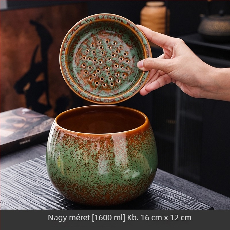 Kemencében égetett kerámia tealevelek maradvány edény szűrőfedéllel, asztali használatra