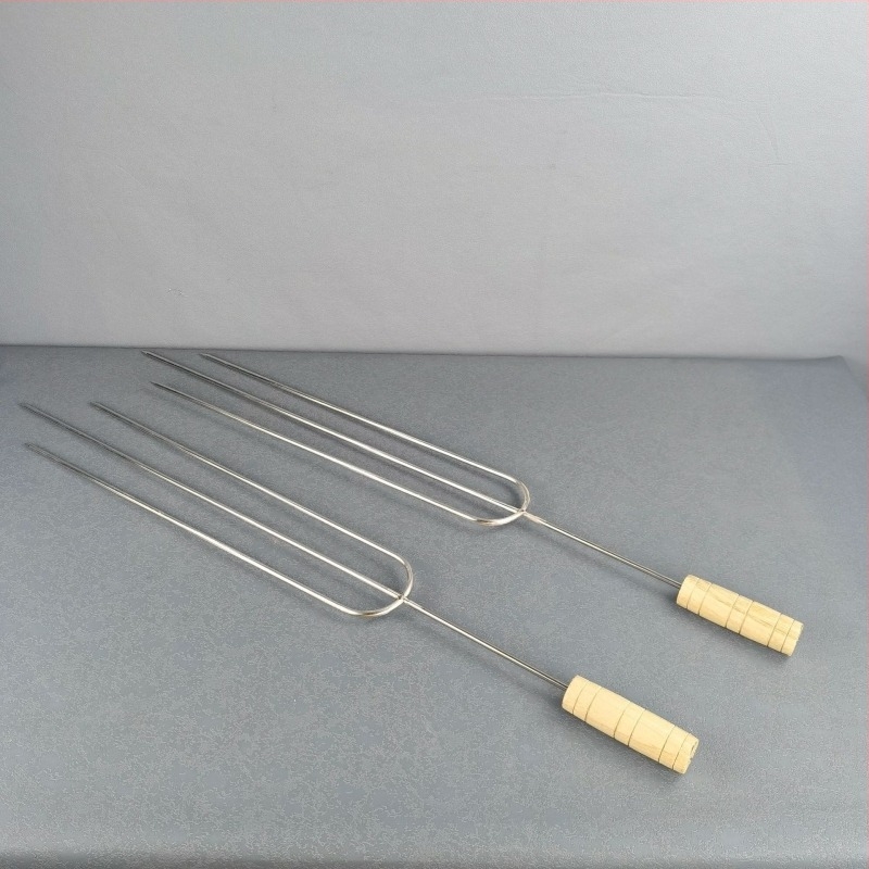 Rozsdamentes acél grillnyársak, 60 cm, két- és háromágú kivitel, kereskedelmi felhasználásra, brazil báránycomhoz, csirkéhez és nyúlhoz