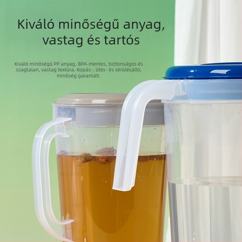 Nagy kapacitású élelmiszer-minőségű műanyag hidegvíz-kanna mérőskálával, háztartási használatra, virágteához