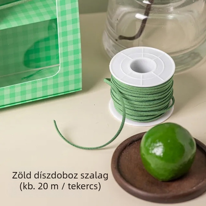 20 m zöld bársony kötél, 3 mm, kétoldalas, DIY ékszerekhez és csomagolás dekorációhoz.