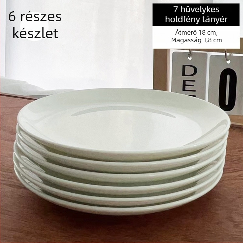 Tiszta fehér csontporcelán tányér, kerek, modern dizájn