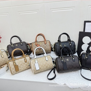 Új párnás táska monogramos mintával, mini crossbody női táska, Boston-stílusú nagy kapacitású kézitáska