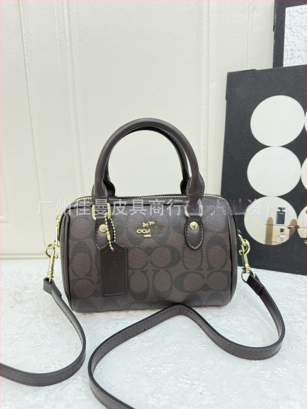 Új párnás táska monogramos mintával, mini crossbody női táska, Boston-stílusú nagy kapacitású kézitáska