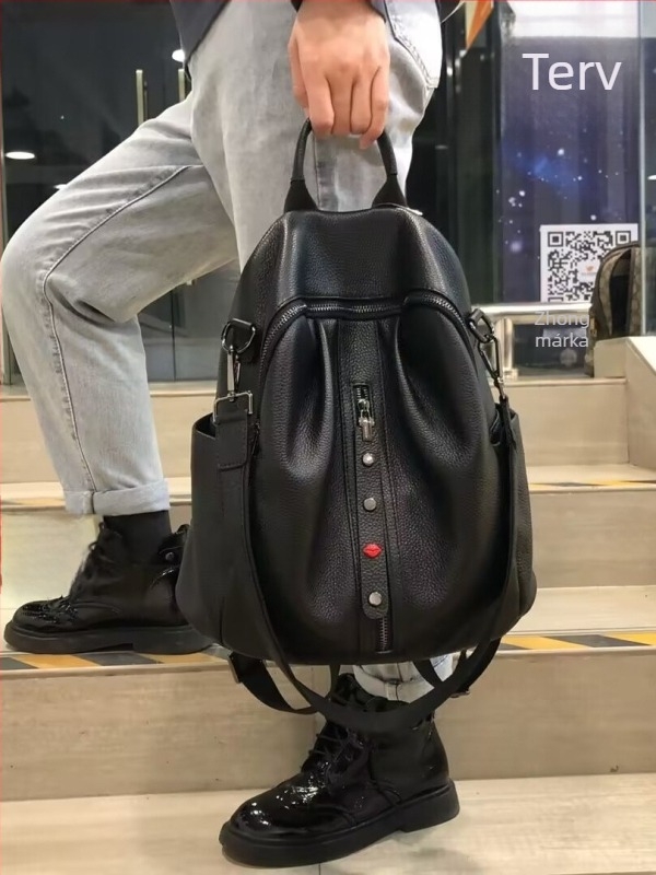 Női lychee mintájú puha bőr hátizsák, plisírozott szegekkel és szív alakú díszítéssel, kézre vehető táskaként, váll- vagy crossbody viselhető, nagy kapacitás