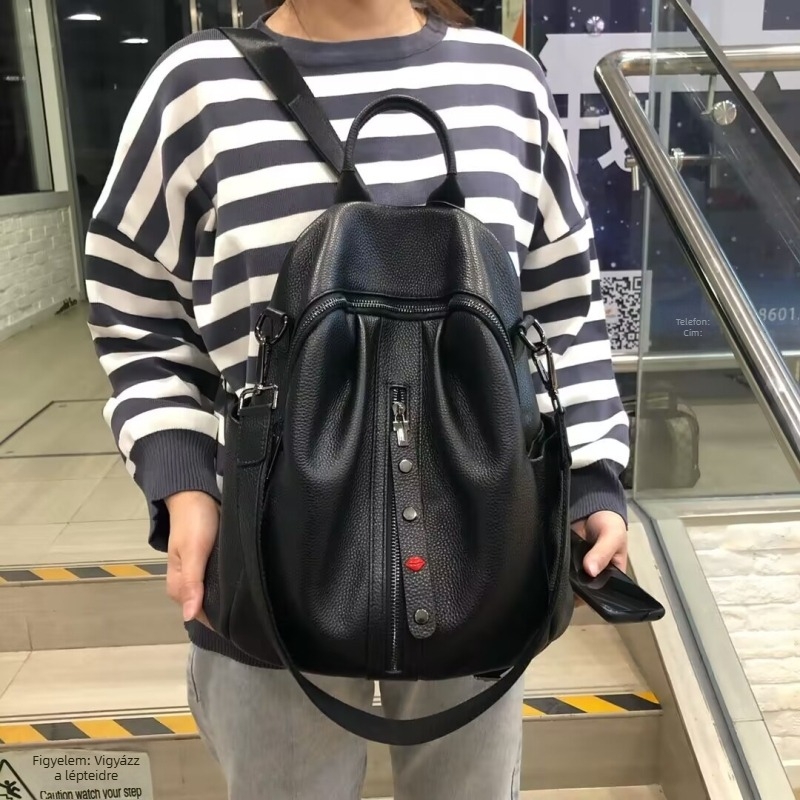 Női lychee mintájú puha bőr hátizsák, plisírozott szegekkel és szív alakú díszítéssel, kézre vehető táskaként, váll- vagy crossbody viselhető, nagy kapacitás