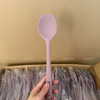 Minojia szilikon spatula, magas hőmérsékletnek ellenálló főzőkanál, biztonságos antiadhéz serpenyőkhöz, nem karcolja meg az edényeket, ideális a pirításra és rizs tálalására
