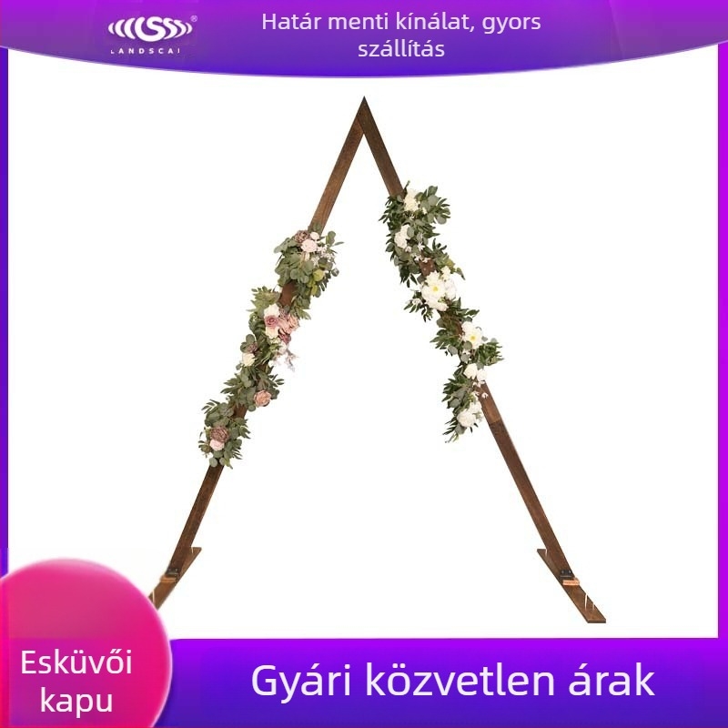 Fa keretű háromszög esküvői kapu kültéri gyepre, erdő ihletésű fotóháttér