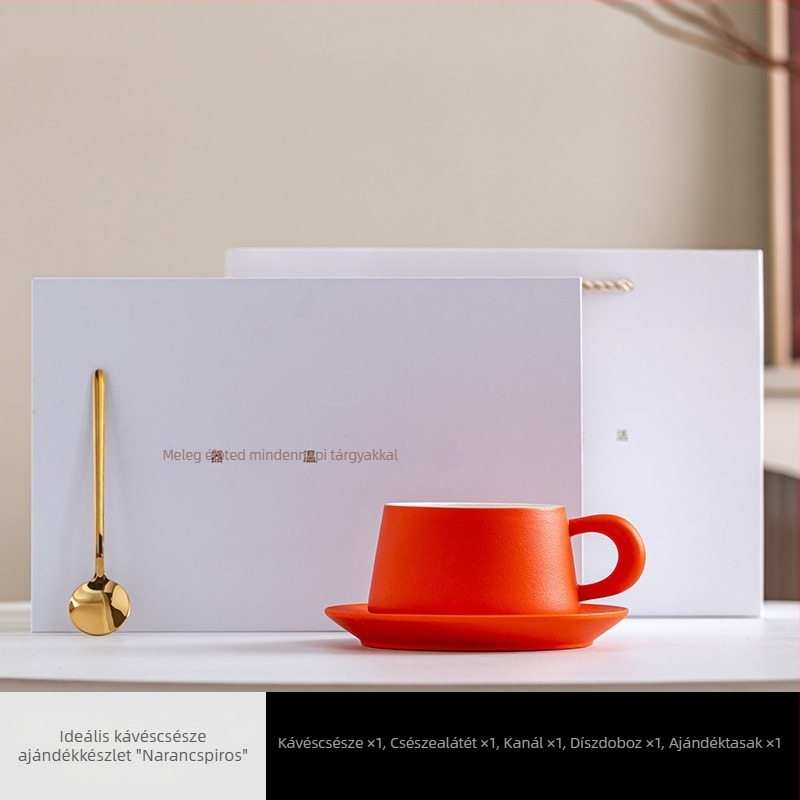 Kerámiás kávéscsésze készlet kanállal – minimalist stílus, otthoni használatra, elegáns délutáni tea kiegészítő