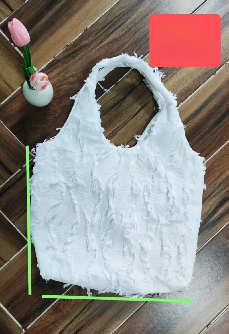 Tie-dye etnikus stílusú nagy kapacitású tote táska nőknek, fehér-kék bojtokkal a vállon, divatos és sokoldalú