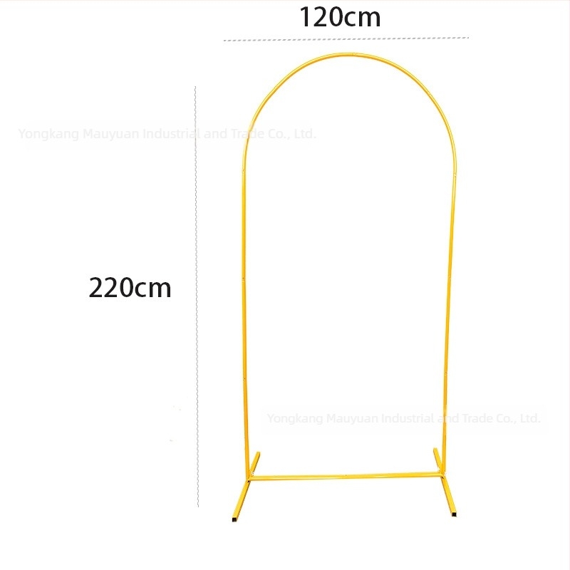Kovácsoltvas ívelt hátteretartó esküvőkhöz, erdőstílusú díszkeret, fekete, 120×200 cm