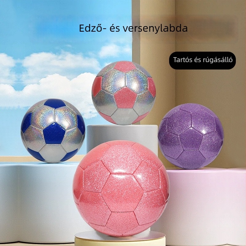 Csillogó PU bőrű futball, gépi varrású, testreszabható edzésekhez és mérkőzésekhez.