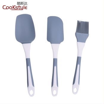 Két színű szilikon spatula sütéshez – 2 darabos készlet vaj spatula és tortakrém ecset