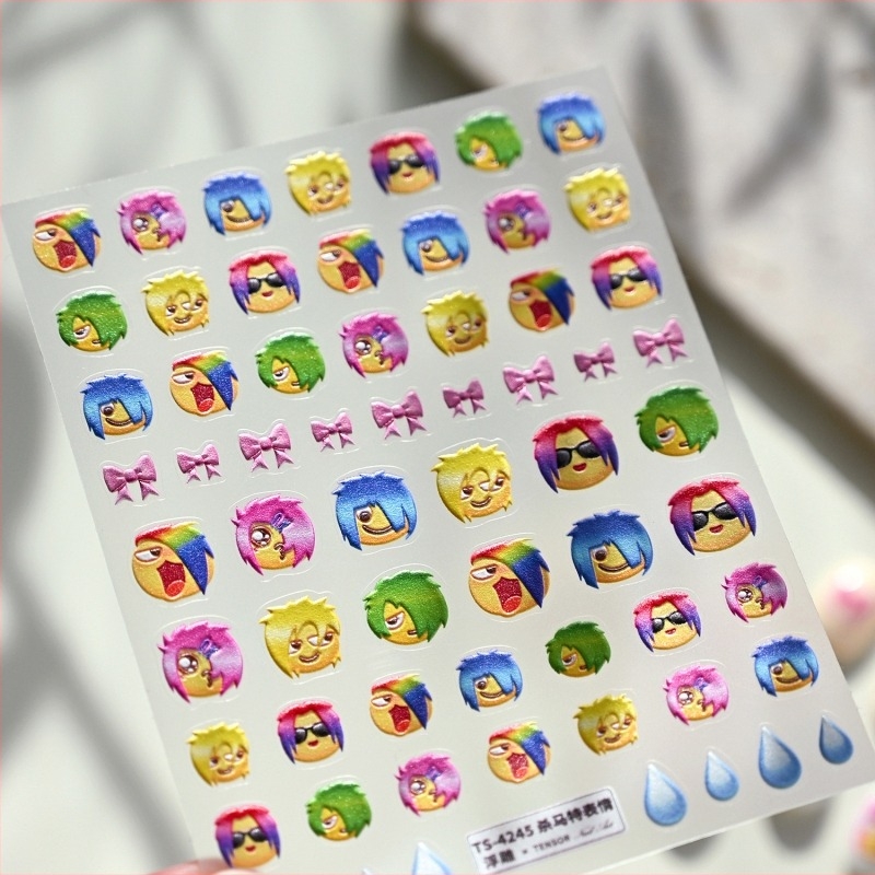 Trendi rajzfilmszerű emoji körömdíszítő matricák, M1316, színes átmenetes avatar dizájn