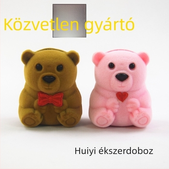 Kis barna medvés ékszerdoboz bársony belsővel gyűrűknek, fülbevalóknak és nyakláncoknak