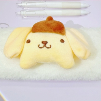 Plüss aranyos tolltartó Sanrio Cinnamorollal – japán stílusú, minimalist dizájn rajzfilm-lány motívummal