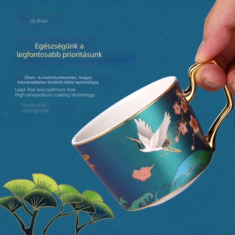 Európai stílusú porcelán kávéscsésze alátéttel és kanállal, kis luxus otthoni használatra, virágtea
