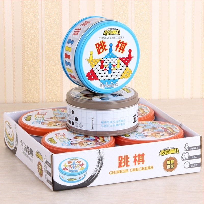 Fool's Square kerek fémdobozos gyerekeknek szánt többjátékos készlet: Gomoku, Állatsakk, Ludo, Xiangqi és Dáma – családi oktató játék