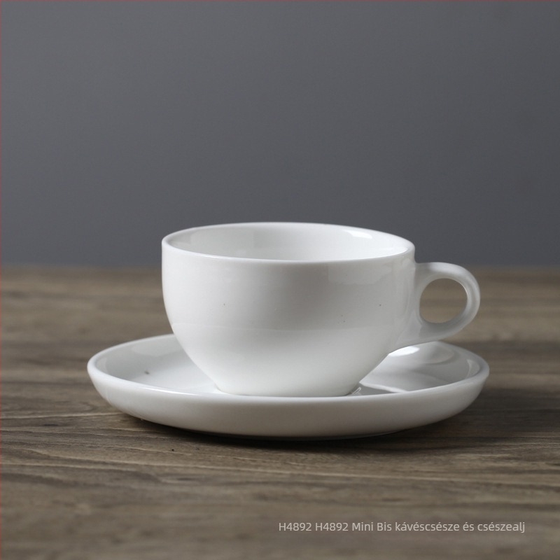 Porcelán kávéscsésze és aljával készlet, fehér, európai minimalista stílusú latte kávéscsésze, testreszabható logóval