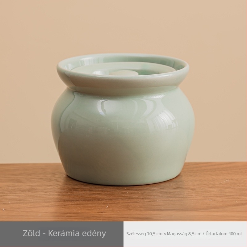 Kerámiás leves- és pörkölt edény, egy személyes adagra, fedővel, tojások párolásához