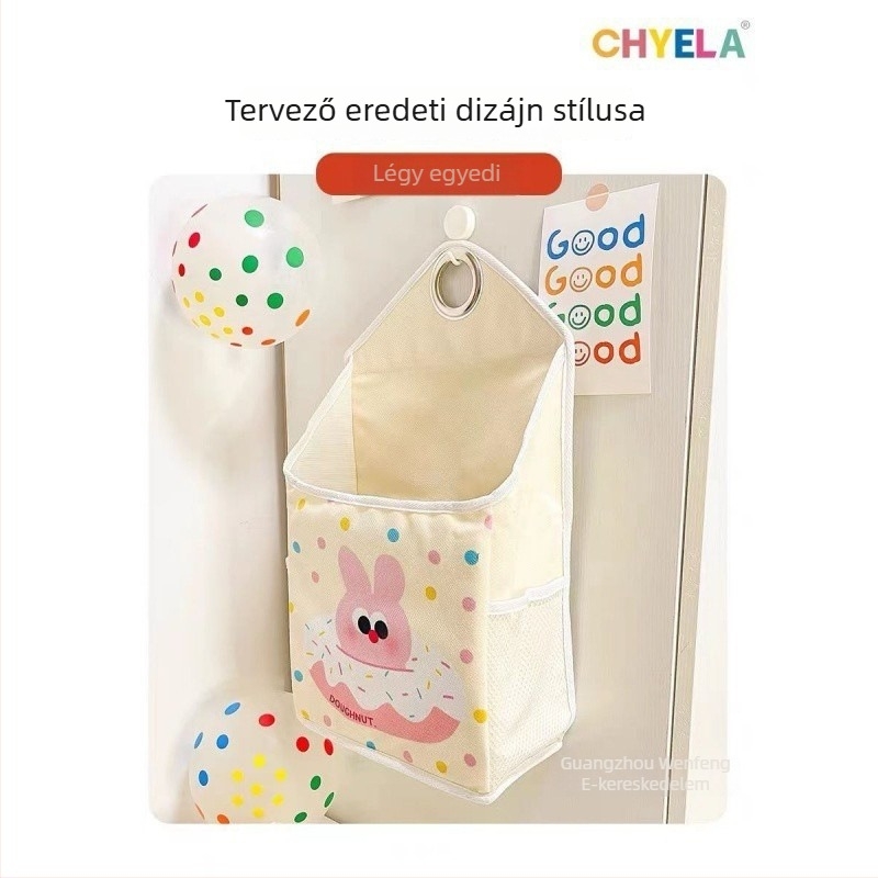 Édes nyuszi: egy rekeszes tároló táska, ajtó fölötti, fali tároló nordic stílusban.